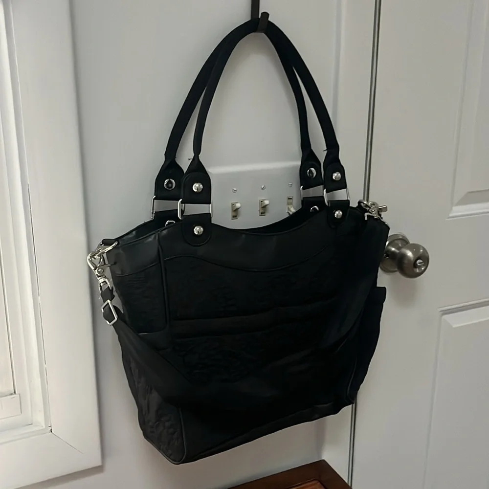 Petunia Pickle Bottom Central Park North Embossed City Carryall Diaper Bag,NWT